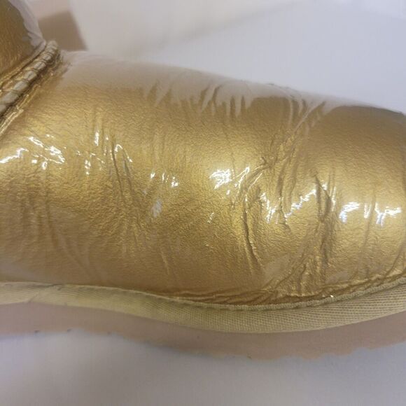 Ugg Size  8 Gold Boots W Bailey Button Mirage 1010266 - Picture 6 of 10